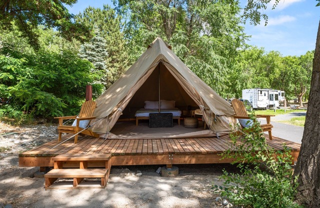 Glamping Comfort & Adventures at Smokiam RV Resort