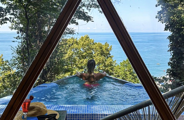 Glamping Martini Kvariati
