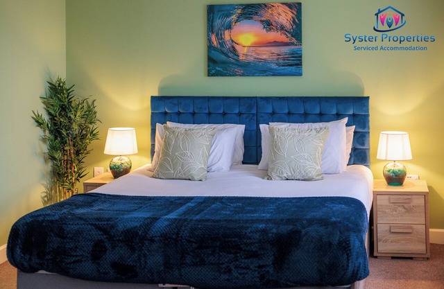 GLENCOTTAGE BUNGALOW, COMFORTABLE LEICESTER STAY FREE PARKING LE3