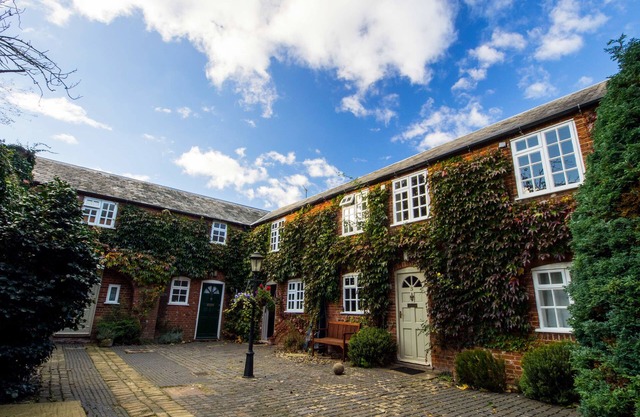 Glendower House Apartments