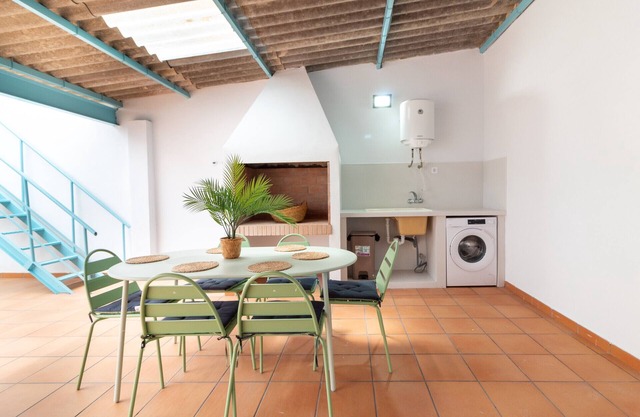 Global Properties: Fantastic home in Moncófar near the beach