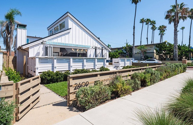 Go Beach Chic Steps From the Sand & Del Mar Racetrack