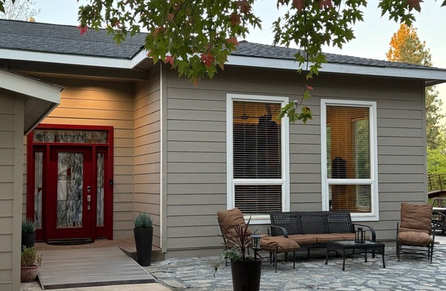 Gold Country Retreat