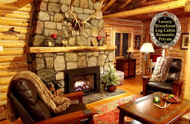 Gold Fox Lodge - Romantic Riverfront Log Cabin - A Piece of Michigan History!