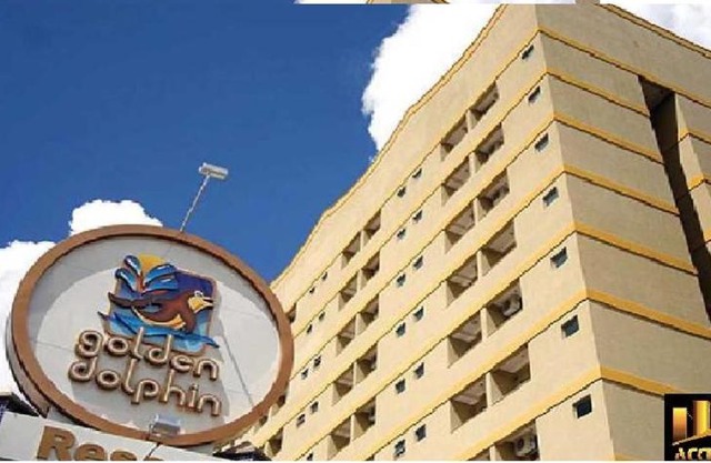 Golden Dolphin Grand Hotel - FLAT Quarto e Sala Com Roupa de Cama e Banho - Piscinas 24h