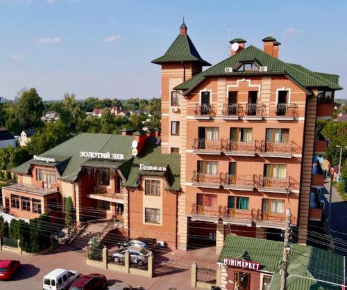 Golden Lion Hotel