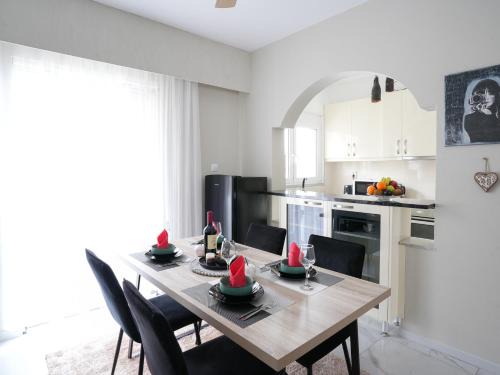 Golden Olive Apartment