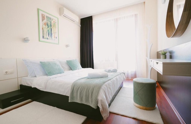 Golden Sands - Two Bedroom apartment on the beach