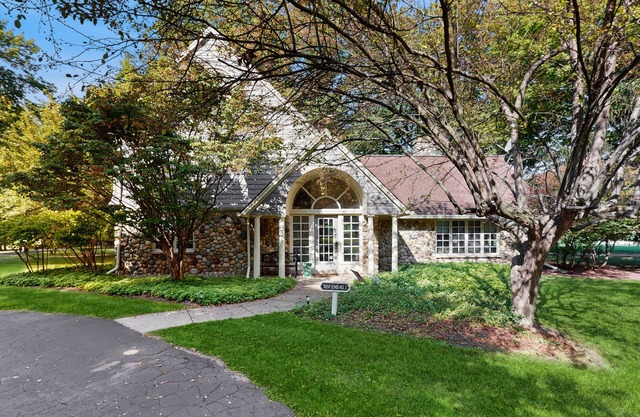 Golf Front Home with Course View, WiFi, Patio & Grill