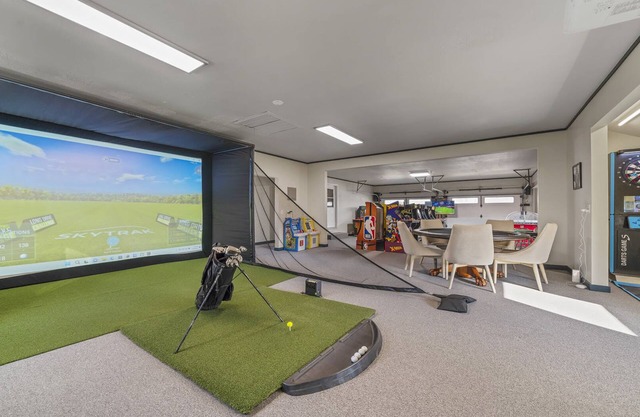 Golfer's Retreat *hot tub* *arcade* *spa*