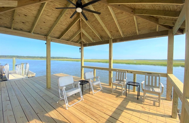 Gone Away - Angler's Paradise; Expansive Creek Views; Private Deep Water Dock; Sunset Views