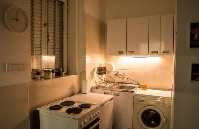 Good located, Quiet & Cozy apartment - perfect for two people!