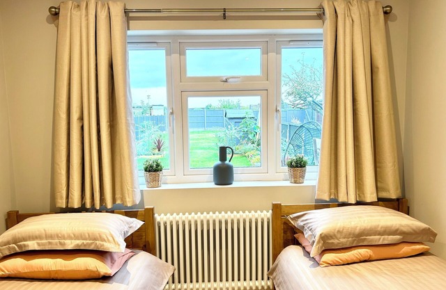 Goodmayes Luxe Stay near Central London, Excel London & City Airport