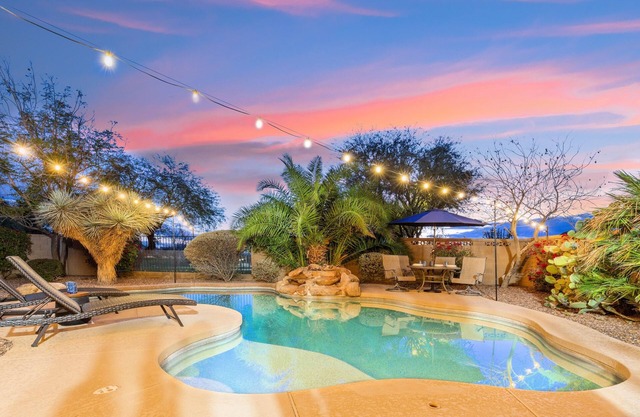 Goodyear Springs * Private Pool & Community Playground