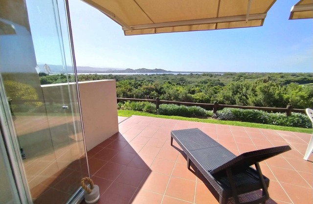 Goose Nest | 2BD APT, Sea & Lagoon Views