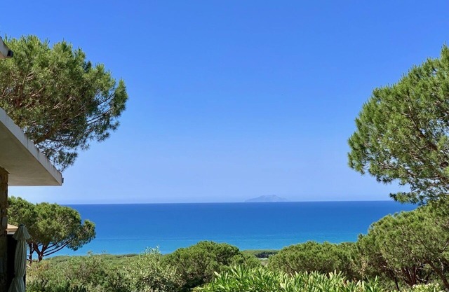 Gorgeous House With Fantastic Sea View