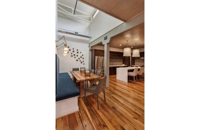 GORGEOUS 2 BR on MAIN #4
