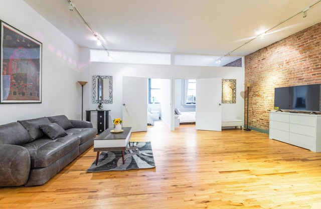 Gorgeous 4 Bedroom Unit in NYC