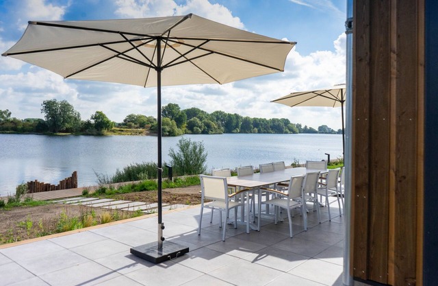 Gorgeous chalet near the river