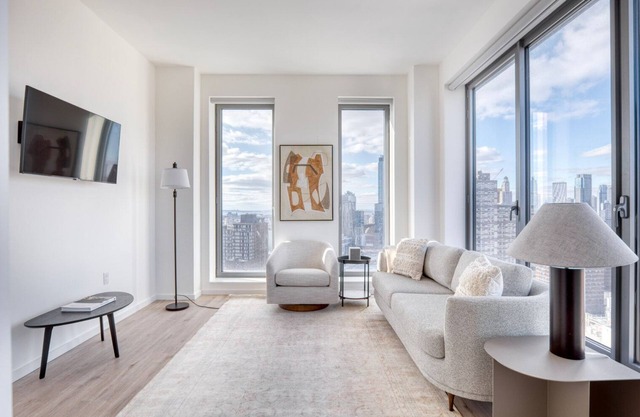 Gorgeous Clinton Hill 2BR w/Gym, Pool & W/D, nr Barclays, by Blueground
