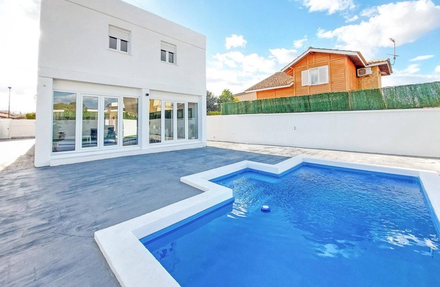 Gorgeous home in Riba-Roja de Turia
