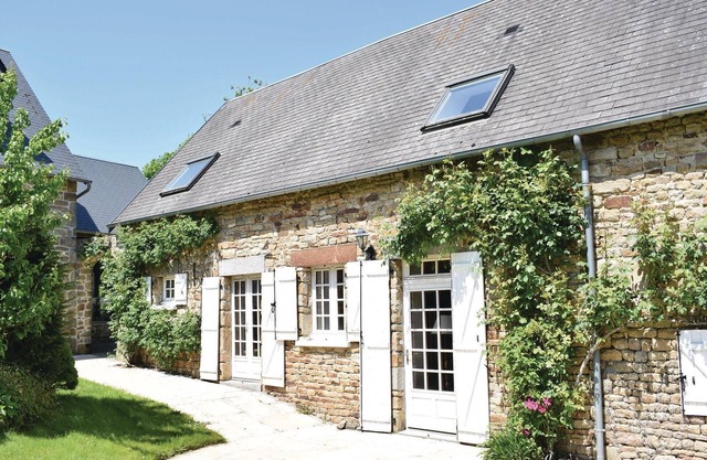 Gorgeous home in St. Pierre Langers