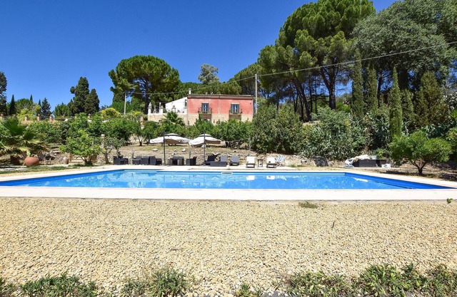Gorgeous home in Aidone