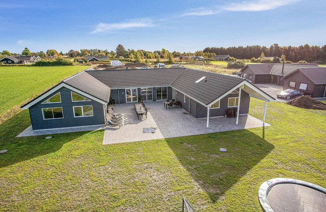 Gorgeous home in Stege with sauna