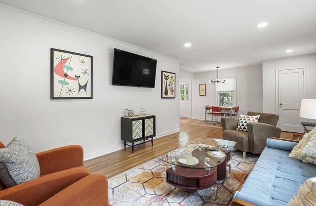 Gorgeous Home w/Amazing Outdoor Spaces | Close to Truist Park | Walking Distance to Marietta Square