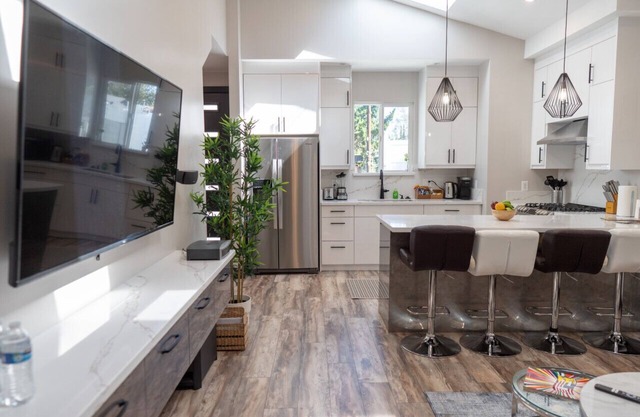 GORGEOUS NEW 3BR HOME w/ROOFTOP DECK & PARTIAL OUTDOOR KITCHEN BUILT 2022 p57