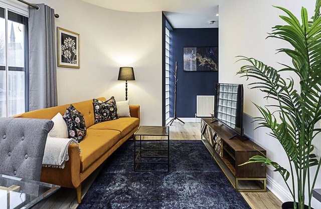 Gorgeous Roehampton Flat