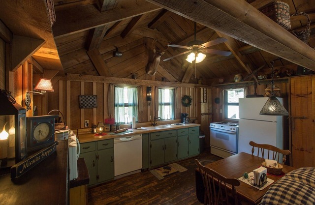 Gorgeous Rustic Cabin