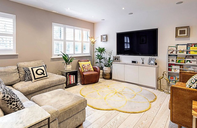 Gorgeous Wimbledon House