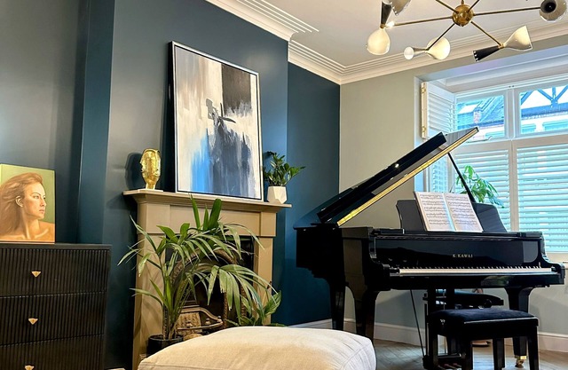 Gorgeously renovated 30’s house in between Wandsworth Common and Clapham Common