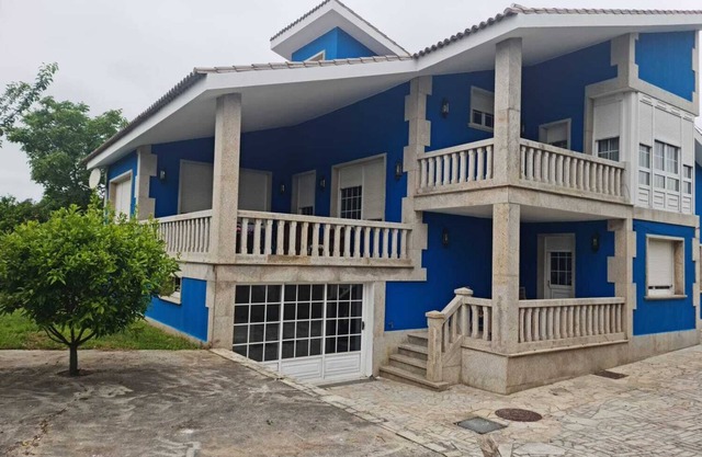 GORIS HOUSE