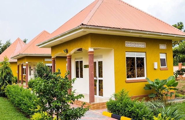 Goro Cottages