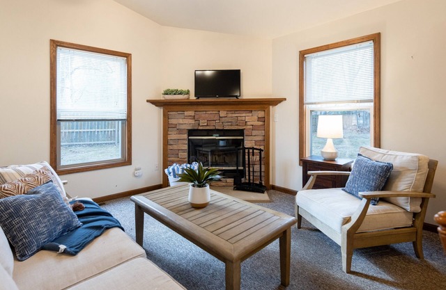Goshorn Lake Resort Cottage #4