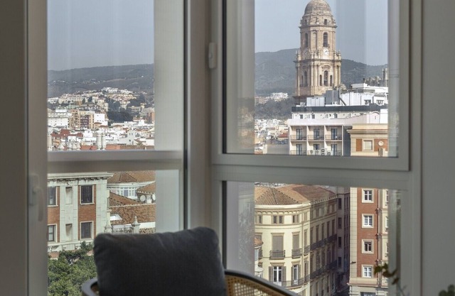 Gran Alameda Premium Apartment 401