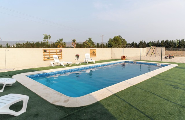 Gran Vivienda Rural de 180 m2, Ideal Para Grupos de Hasta 16 Personas