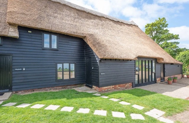 Granary Cottage at Valley Farm Barns, Snape