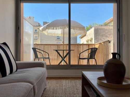 Grand appartement intra-muros, clim, calme, ascenseur