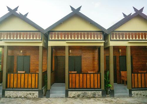 GRAND KHALIFAH Guesthouse