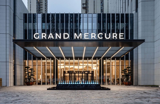 Grand Mercure Yichang Waitan