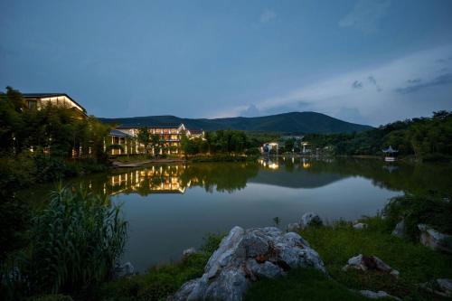 Grand New Century Resort, Changxing, A Tribute Portfolio Resort
