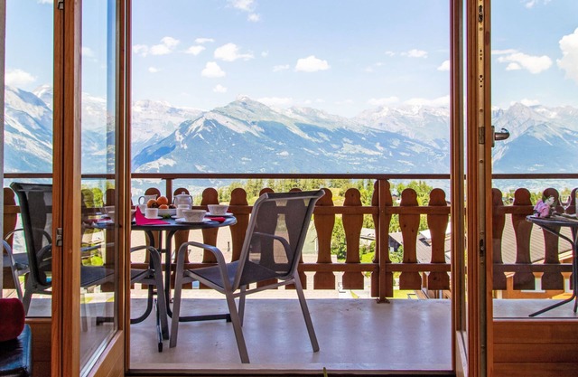 Grand Panorama B3 by Interhome