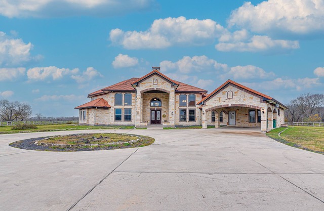 Grand Rosharon Estate on 10 Acres of Farmland