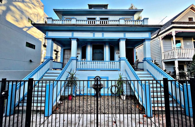 Grand Victorian in Mansion Flats - 3BR/1.5BA