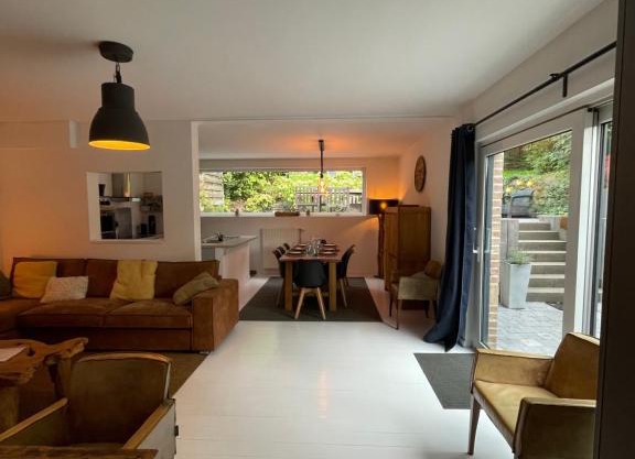 GRANDE MAISON COZY, SUD, 15 MIN SPA FRANCORCHAMPS