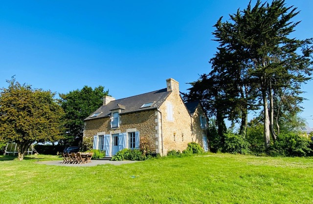 Grande Maison de Vacances et WE Près de Dinan