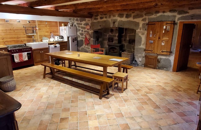 Grande Maison Familiale à Proximité de Sentiers de Randonnées